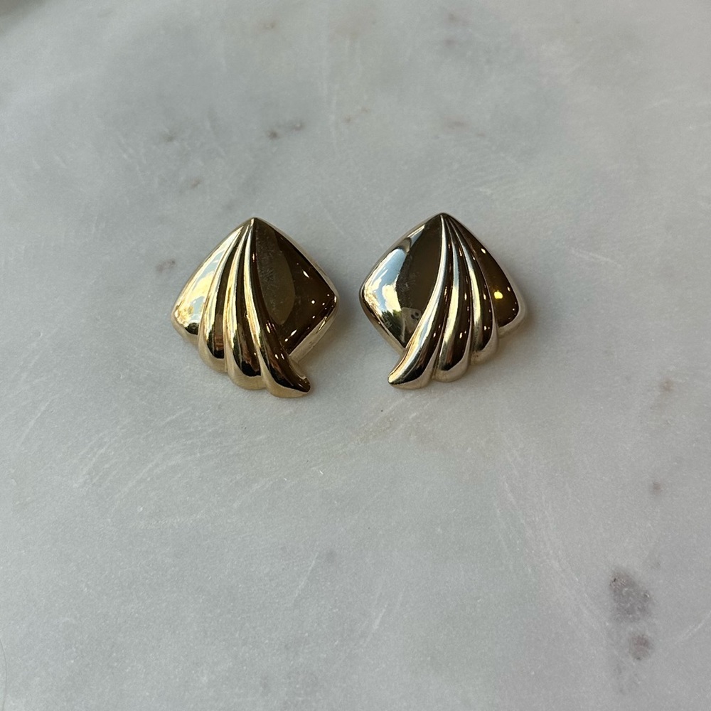 Vintage 1980s Gold Earrings